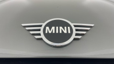 MINI Hatchback 1.5 Cooper Classic 3dr Petrol Hatchback